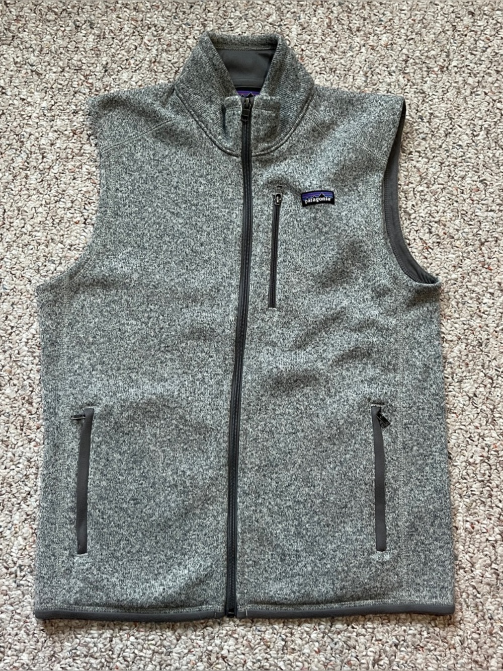 Patagonia men’s better sweater vest fleece warm grey medium zipper pockets